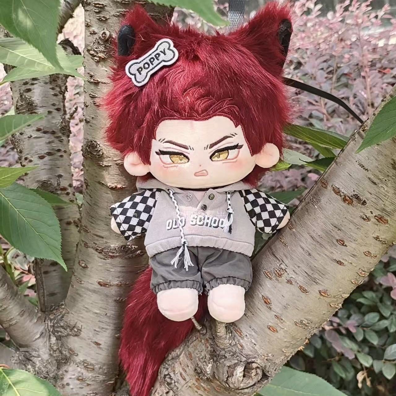 20cm Anime Love and Deepspace  - Cosplay Plushie Prop 评论和价格