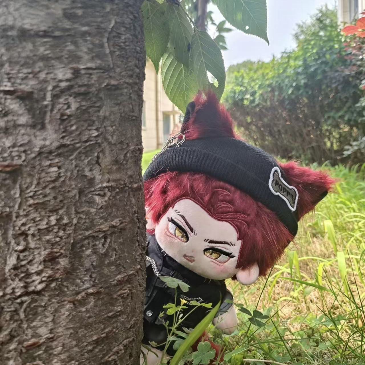 20cm Anime Love and Deepspace  - Cosplay Plushie Prop 评论和价格